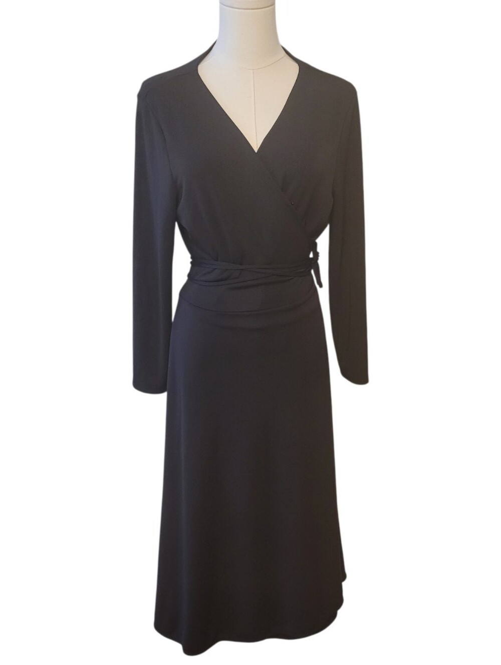 Banana Republic Black Wrap Dress Size Large‎